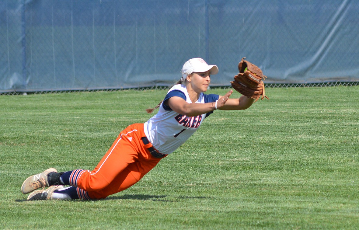 No. 25 Softball Captures Most Wins in Program History