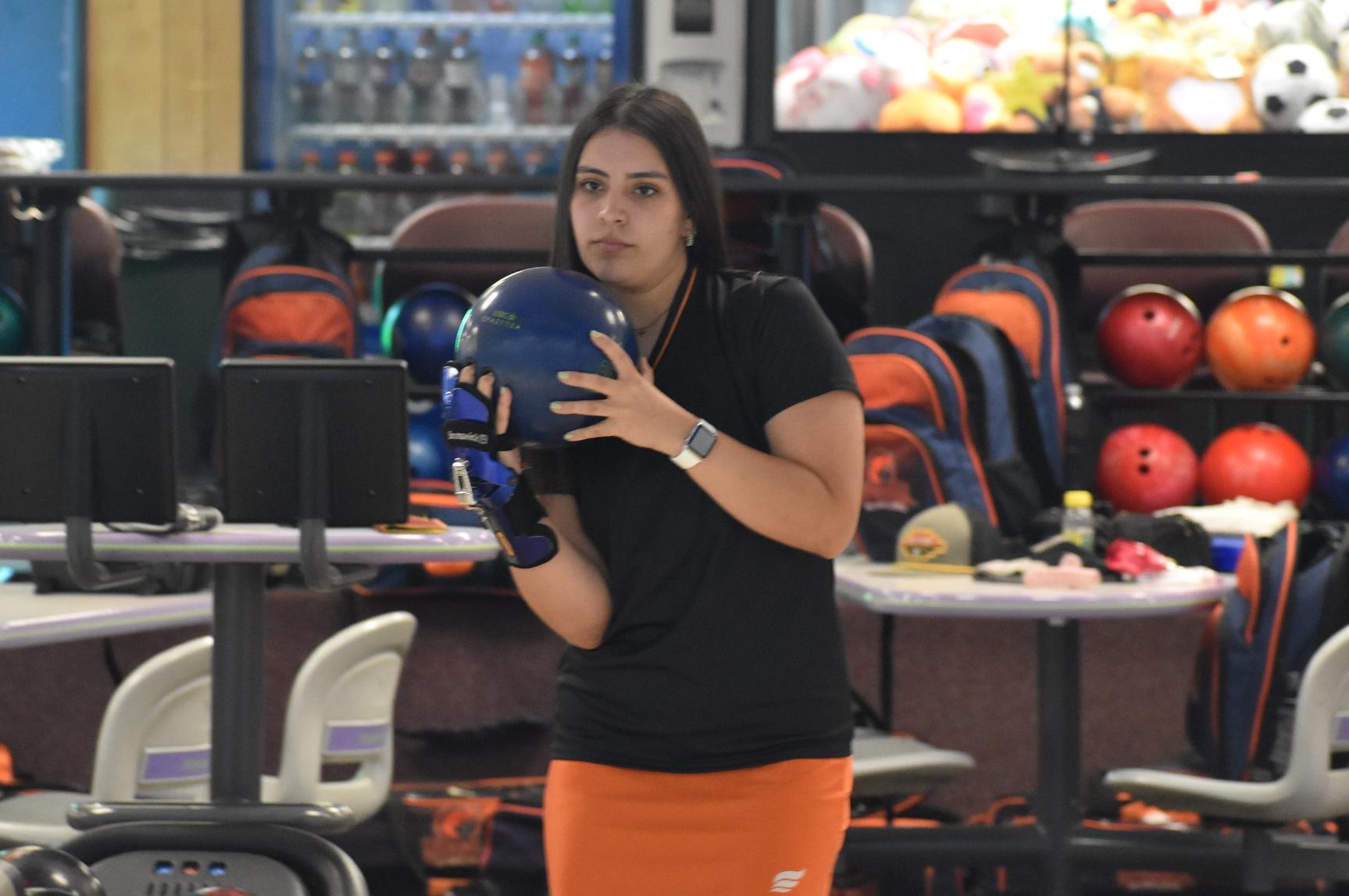 Dokolas Earns Top-Five Finish, Baker Hosts the NAIA West Regionals I & II
